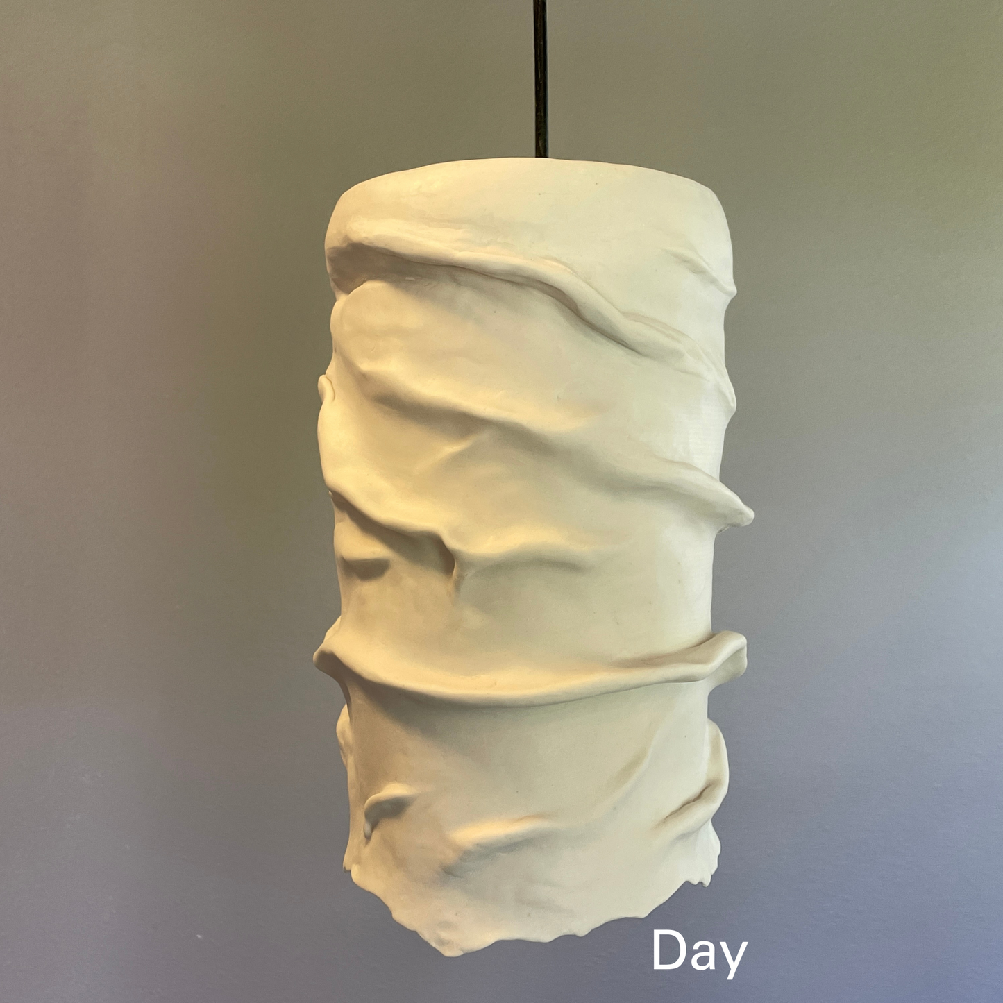 "Silky" Porcelain Pendant Light